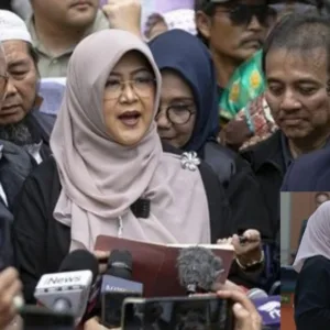 Dokter Tifa vs Hakim: Perkembangan Sidang Ijazah Jokowi