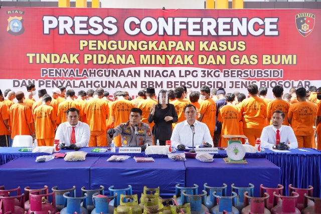 Komplotan Pengoplos LPG Subsidi di Ringkus Ditreskrimsus Polda Riau