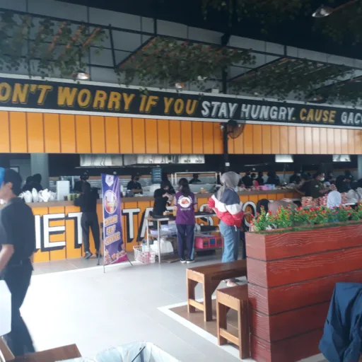 Mie Gacoan Dibogor Rekrut Kerja kepada Warga Setempat