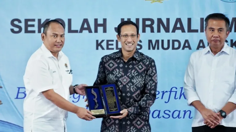 Sekolah Jurnalisme Indonesia Resmi Dibuka Oleh Nadiem Makarim di Bandung