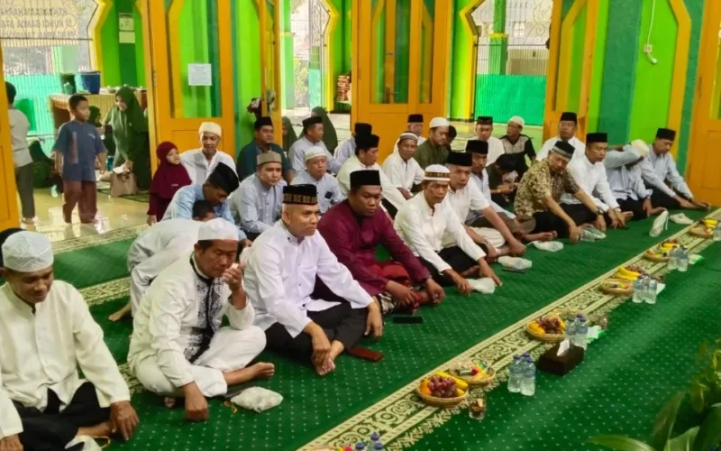 DKM Al-Muhajirin Perum TNI Puspa Raya Gelar Peringatan Isra’ Miraj