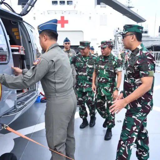 Asops Panglima TNI Cek Kesiapan Bantuan Kemanusiaan Ke Palestina 