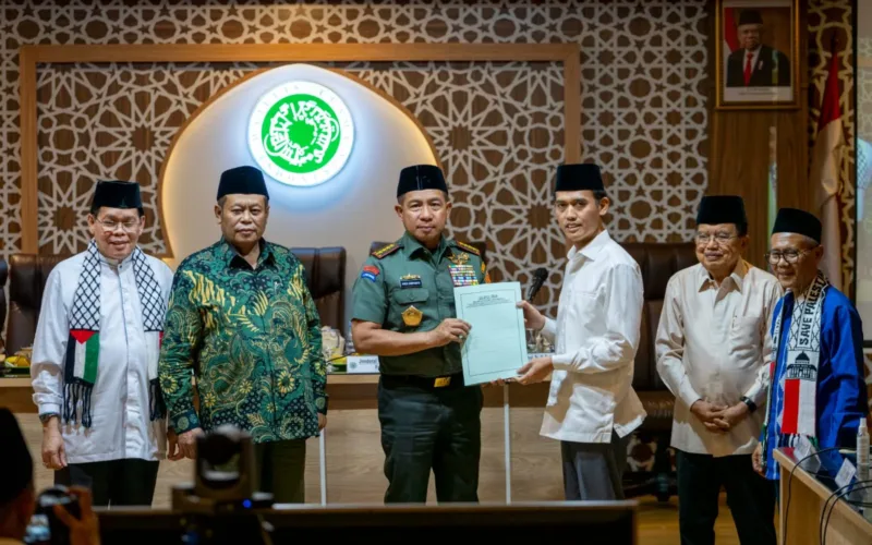 Panglima TNI Kunjungan ke MUI Bahas Masalah Keagamaan dan Palestina