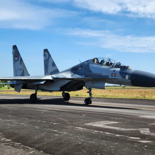 Satu Penerbang Tempur  Sukhoi SU-30 MK2 Skadron Udara 11 Lanud Sultan Hasanuddin Sukses Laksanakan Terbang Solo