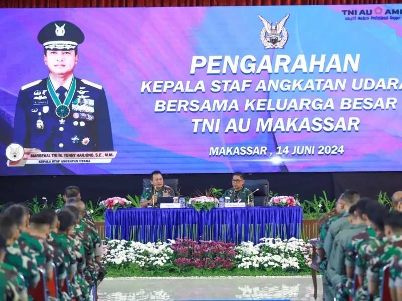 Kasau Berikan Pengarahan Kepada  Prajurit TNI AU Wilayah Makassar