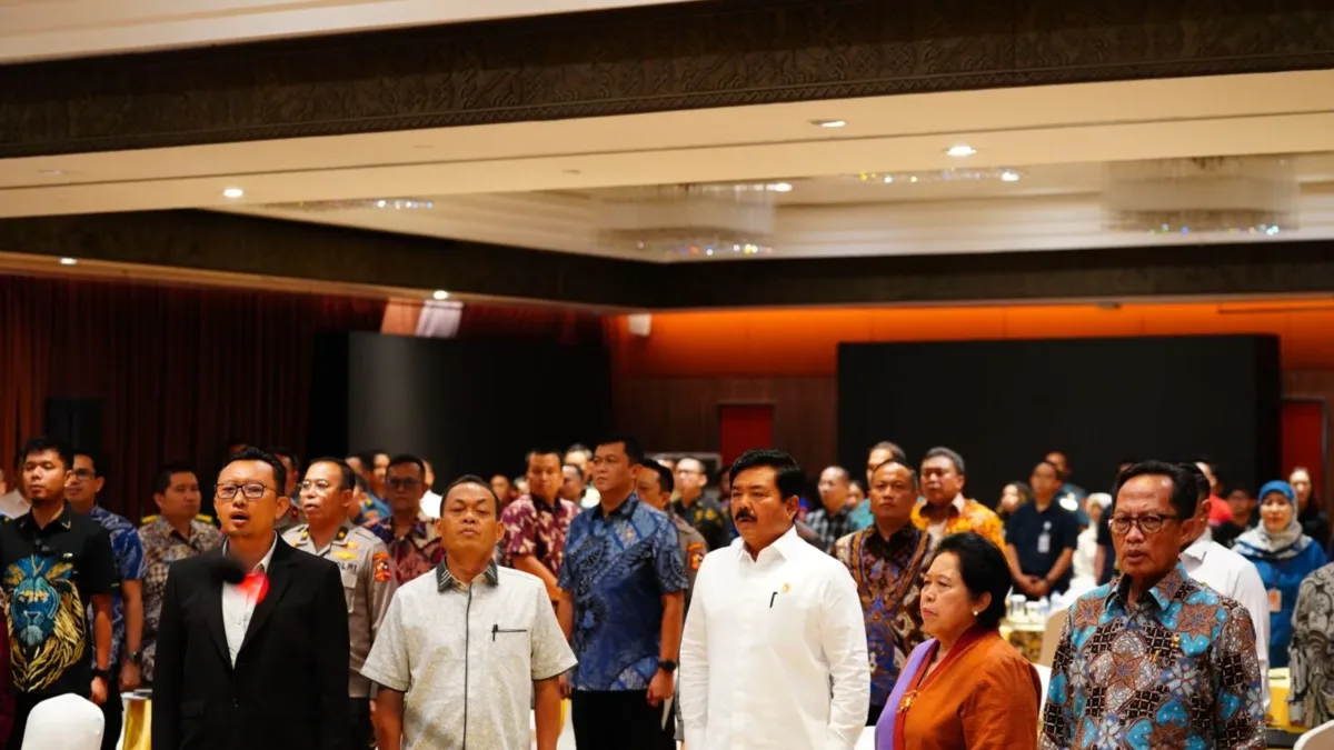 Dengar Pendapat Publik RUU Perubahan UU TNI dan RUU Perubahan UU Polri