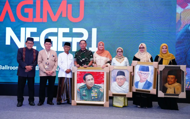 Panglima TNI Hadiri Pembukaan Pameran Lukisan “Bagimu Negeri”