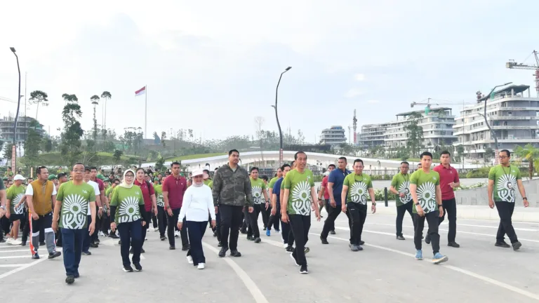 Panglima TNI Dampingi Presiden RI Hadiri Nusantara TNI Fun Run