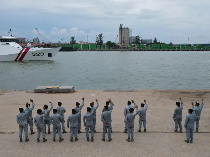 Bakamla RI Lepas KN. Pulau Dana-323 untuk Muhibah ke Vietnam dan Singapura