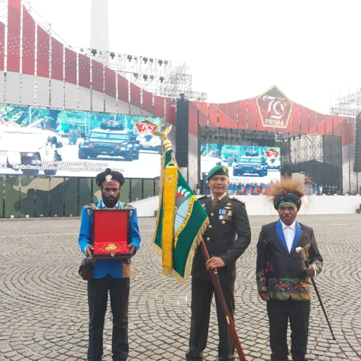 Presiden Jokowi Anugerahkan Samkarya Nugraha Kepada Kodim 1714 Puncak Jaya