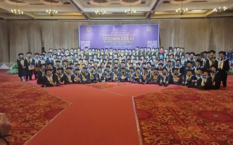 STMA Trisakti Gelar Senat Terbuka, Wisuda 138 Mahasiswa Angkatan XXXIII