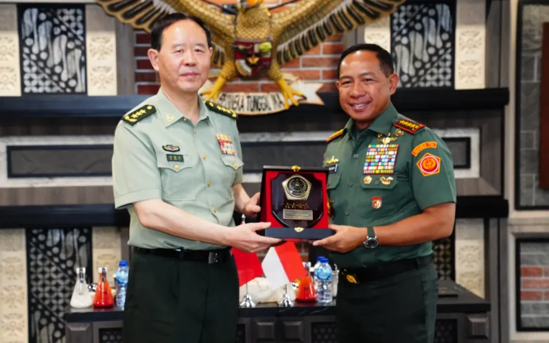Kunjungan Kehormatan Kepala Staf Gabungan AB Republik Rakyat Tiongkok