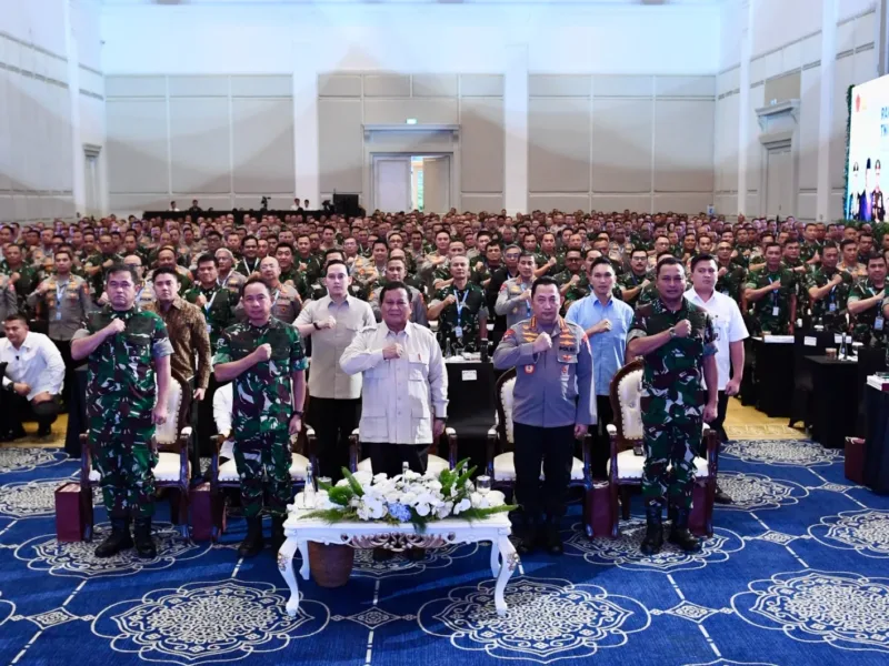 Presiden RI Hadiri Rapim TNI-Polri 2025 Didampingi Oleh Panglima TNI dan Kapolri