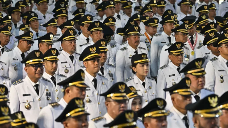 Presiden RI Prabowo Subianto  Lantik Kepala Daerah di Istana