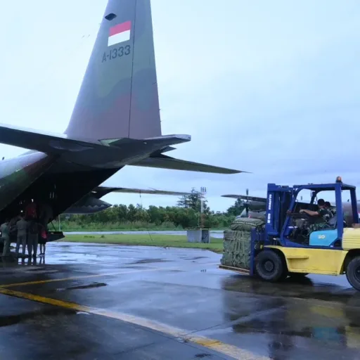 Dua Jet Tempur Sukhoi SU-27/30 Berhasil Hancurkan Sasaran Strategis Musuh Di AWR