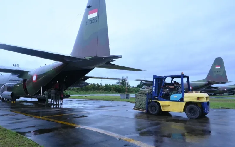 Dua Jet Tempur Sukhoi SU-27/30 Berhasil Hancurkan Sasaran Strategis Musuh Di AWR