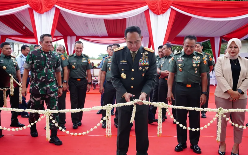 Panglima TNI Resmikan Masjid Al-Mu’min di Jatikarya Bekasi