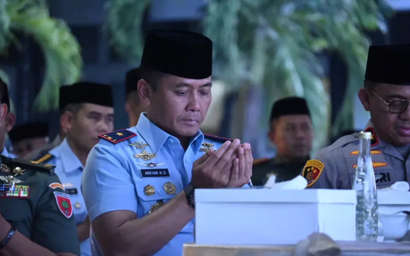 Danlanud Sultan Hasanuddin Hadiri Buka Puasa Bersama TNI-Polri Wilayah Makassar