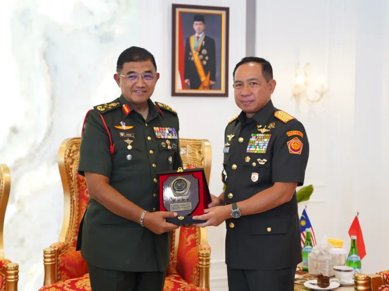 Perkuat Diplomasi Militer, Panglima TNI Terima Panglima Tentera Malaysia