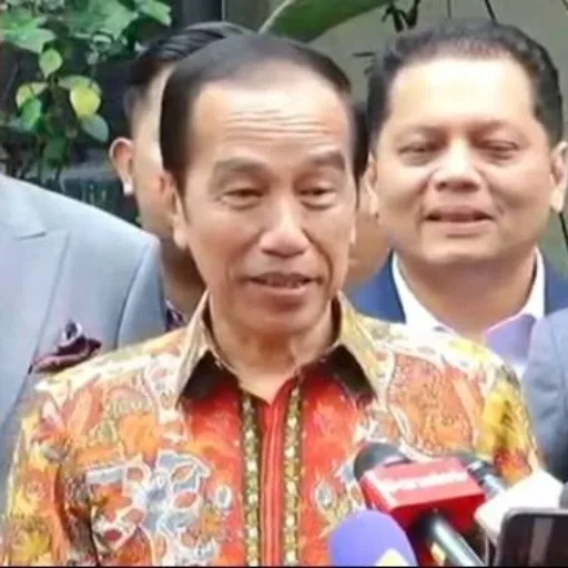 Jokowi Melapor Ke Polda Atas Tuduhan Ijazah Palsu