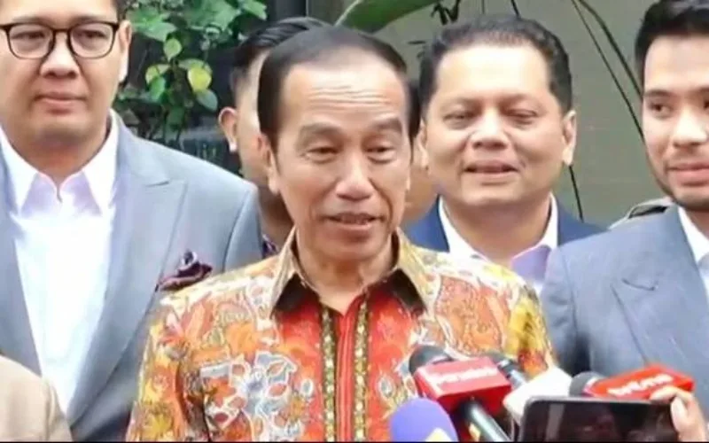 Jokowi Melapor Ke Polda Atas Tuduhan Ijazah Palsu