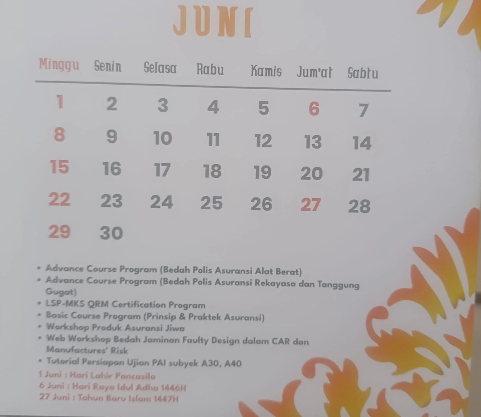 Hari Libur Bulan Juni