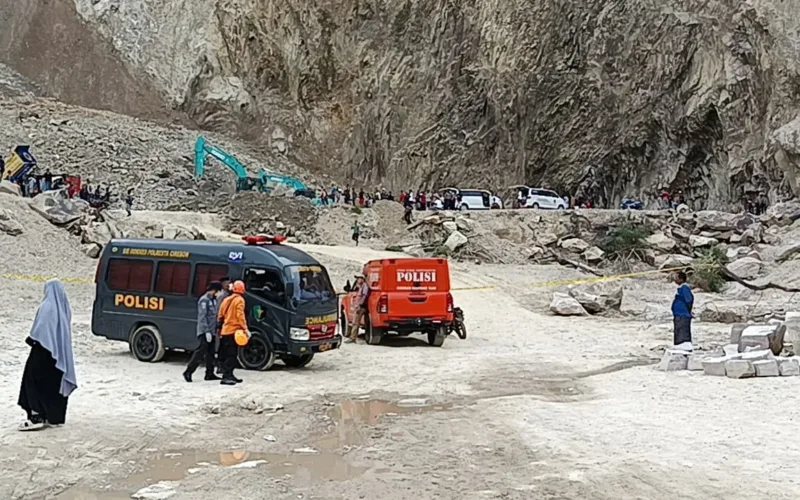 Longsor Tambang Batu Alam di Gunung Kuda Cirebon, 4 Tewas dan Puluhan Pekerja Tertimbun
