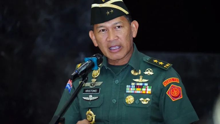 Panglima TNI Rotasi dan Mutasi 117 Pati : Kebutuhan Organisasi dan Regenerasi