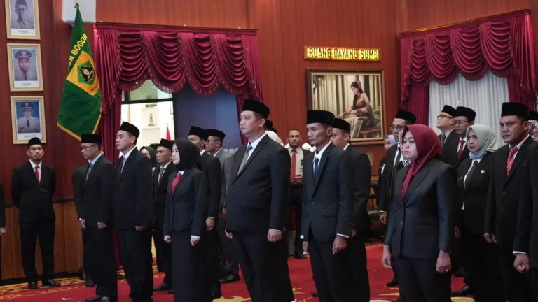 Bupati Rudy Susmanto Rotasi 45 Pejabat untuk Percepat Pembangunan Bogor