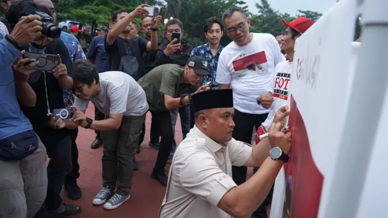 Bupati Rudy Susmanto Apresiasi Pameran Foto Resolusi Karya PFI Bogor