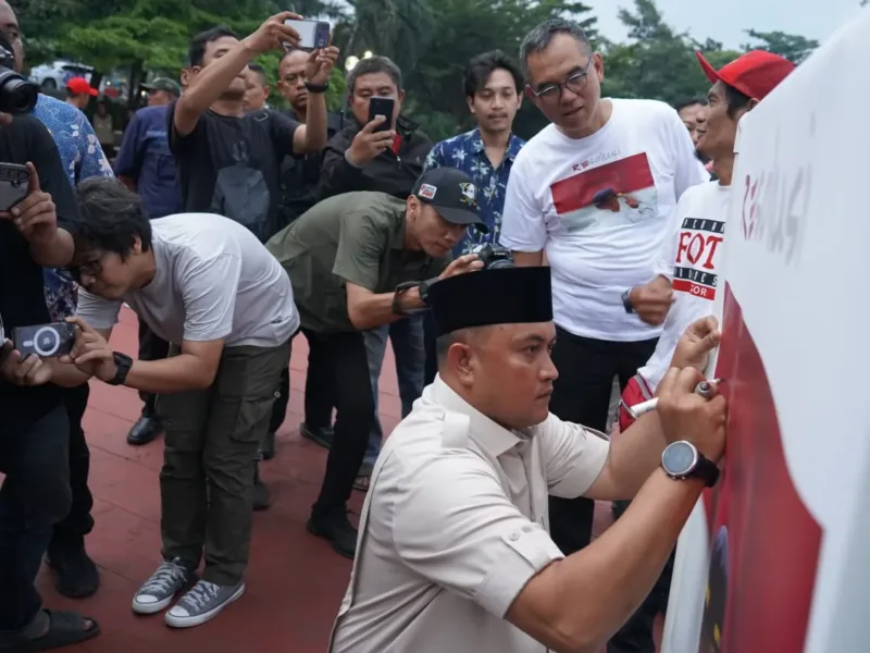 Bupati Rudy Susmanto Apresiasi Pameran Foto Resolusi Karya PFI Bogor