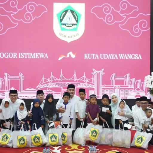 Santunan Anak Yatim 1 Muharram oleh Bupati Rudy Susmanto