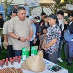 Bupati Rudy Susmanto Tinjau dan Tutup Festival Desa Wisata Kabogorfest 2025