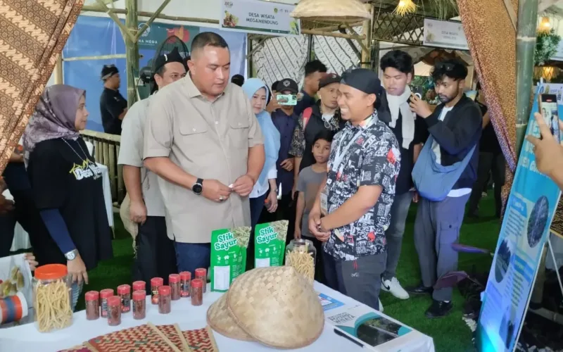 Bupati Rudy Susmanto Tinjau dan Tutup Festival Desa Wisata Kabogorfest 2025