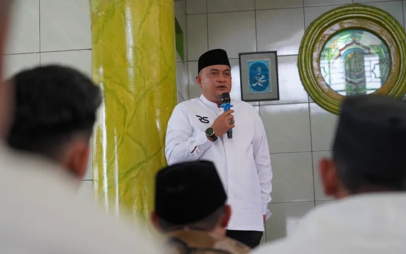 Bupati Bogor Mulai Program Jumat Keliling dari Masjid Al-Fudhola