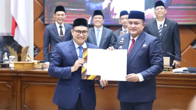 Bupati Bogor Tetapkan Perda & Sampaikan KUA-PPAS 2026