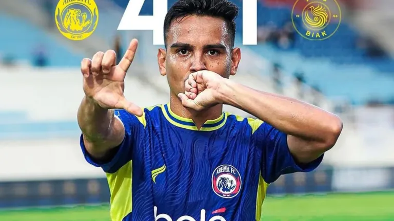 Arema FC Bungkam PSBS Biak 4-1 di Laga Perdana Super League