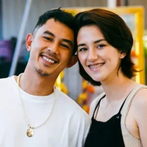 Dahlia Poland Gugat Cerai Fandy Christian di PA Badung