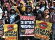Demo Buruh 28 Agustus 2025, Ribuan Pekerja Tuntut Hapus Outsourcing dan Tolak Upah Murah
