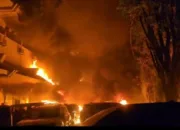 Kericuhan Pembakaran DPRD Makassar 3 Tewas