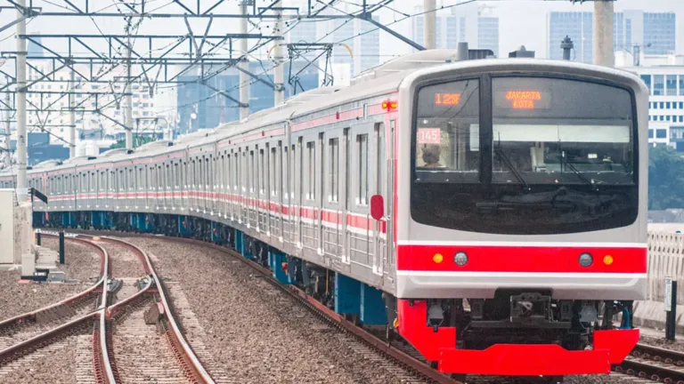 Jalur Bogor–Jakarta Kembali Normal Usai Commuter Line Anjlok