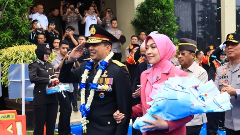 Kapolri Lepas Purna Tugas Komjen Ahmad Dofiri di STIK Jakarta