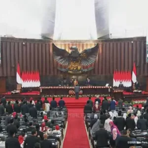 Prabowo Peringatkan Jenderal TNI-Polri Terlibat Tambang Ilegal