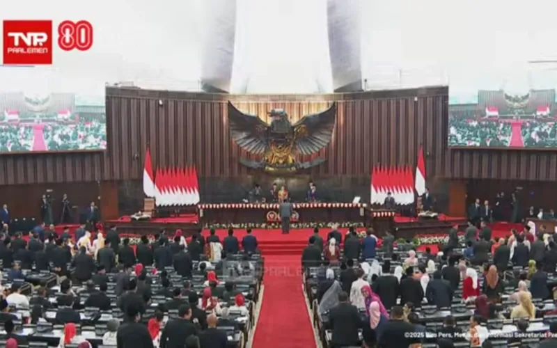 Prabowo Peringatkan Jenderal TNI-Polri Terlibat Tambang Ilegal