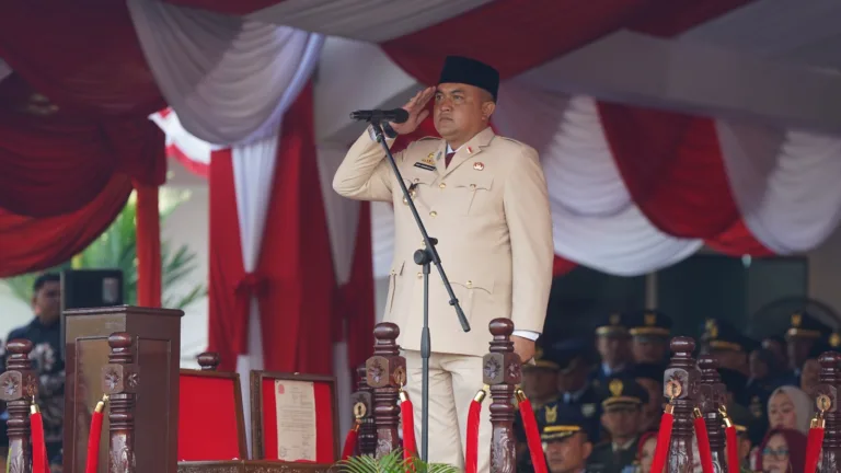 Bupati Bogor Pimpin Upacara HUT RI ke-80 di Cibinong