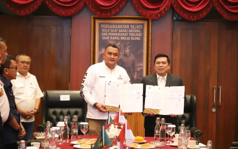 Bupati Bogor Revitalisasi Taman Pemuda KNPI Bersama PT Surya Arsa