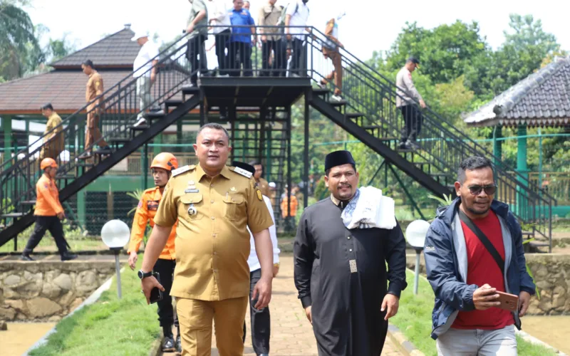 Bupati Bogor Tinjau Lokasi Banjir di Rancabungur dan Kemang, Siap Koordinasi Penanganan