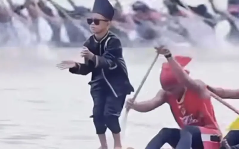 Aura Farming di Istana: Rayyan Arkan Bawa Semangat Budaya Riau ke HUT RI