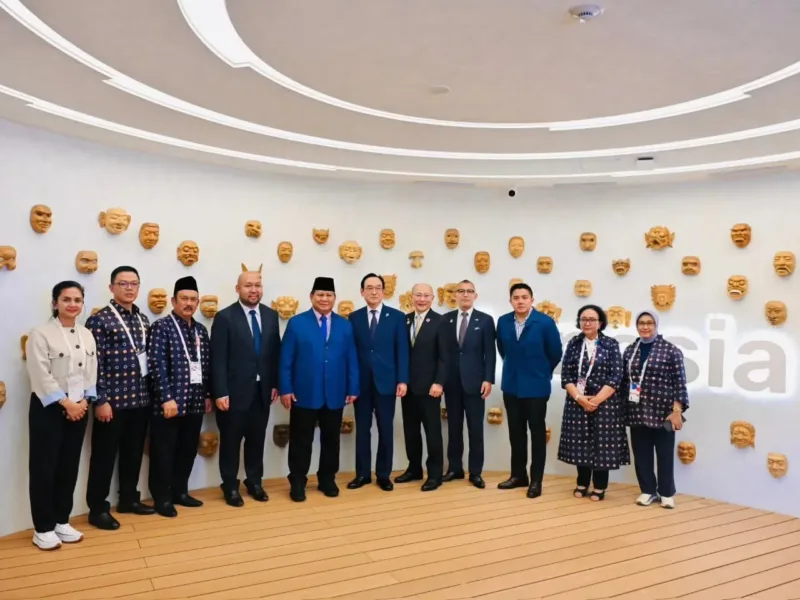 Presiden Prabowo Subianto Singgah Untuk Refuel Bahan Bakar Beberapa Jam di Osaka