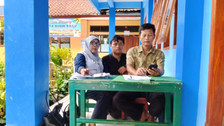 Prangkat Desa Cimaragas Pastikan Pembukuan Anggaran DD 2025 Terlealisasi dengan Benar